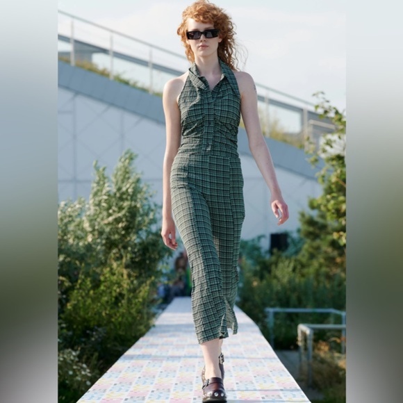 Ganni 2pc seersucker halter top and kick flare pants set - Picture 5 of 16